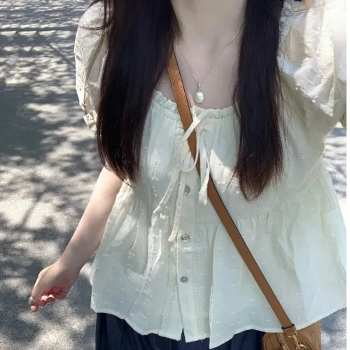 Милая кружевная отделка ort Sve Bubble Sve irt для женщин, летняя уникальная кукла с квадратным воротником, irt Faion Top
Милая кружевная отделка ort Sve Bubble Sve irt для женщин, летняя уникальная кукла с квадратным воротником, irt Faion Top