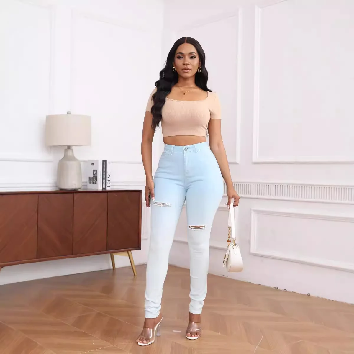Sexy Women's Slim Fit Stretchy Butt Lifting Bleach Gradient Blue White Denim Jeans Hole Punching Autumn New Arrival 여성바지
Sexy Women's Slim Fit Stretchy Butt Lifting Bleach Gradient Blue White Denim Jeans Hole Punching Autumn New Arrival 여성바지