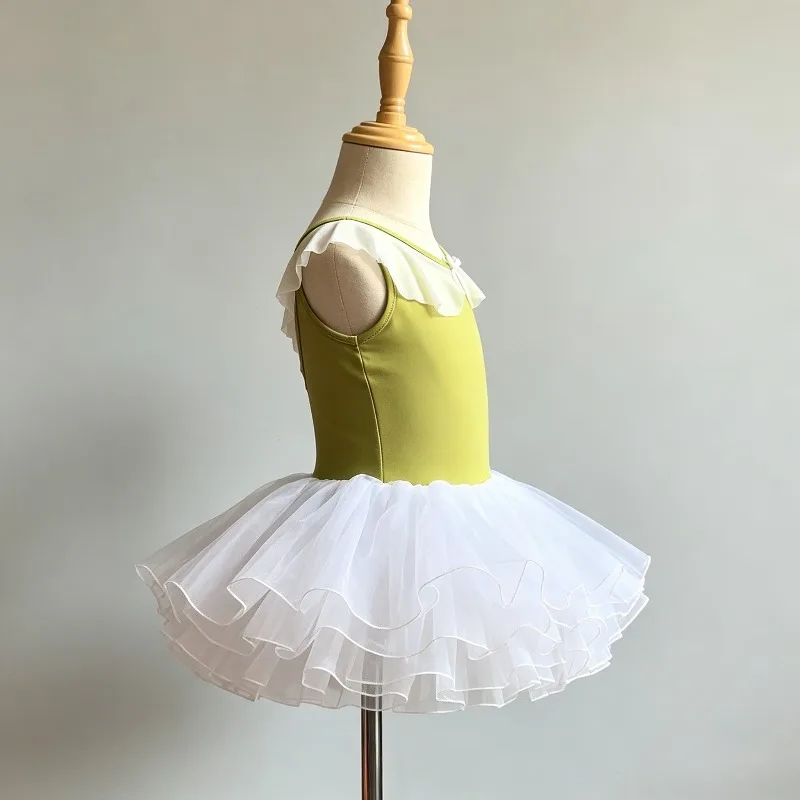 Ballet Leotard Lace Ruffle Tank Tutu 2Pcs Set Dancewear for Training Stage Show Soft Lightweight Summer Breathable Practice Wear
Ballet Leotard Lace Ruffle Tank Tutu 2Pcs Set Dancewear for Training Stage Show Soft Lightweight Summer Breathable Practice Wear