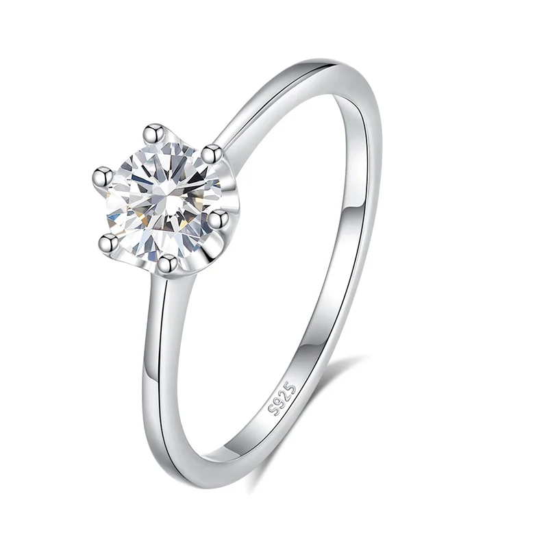 925 Silver Wedding Ring 0.5 Carats Moissanite Ring for Women Simple Design Fine Jewelry GRA Certificate
925 Silver Wedding Ring 0.5 Carats Moissanite Ring for Women Simple Design Fine Jewelry GRA Certificate