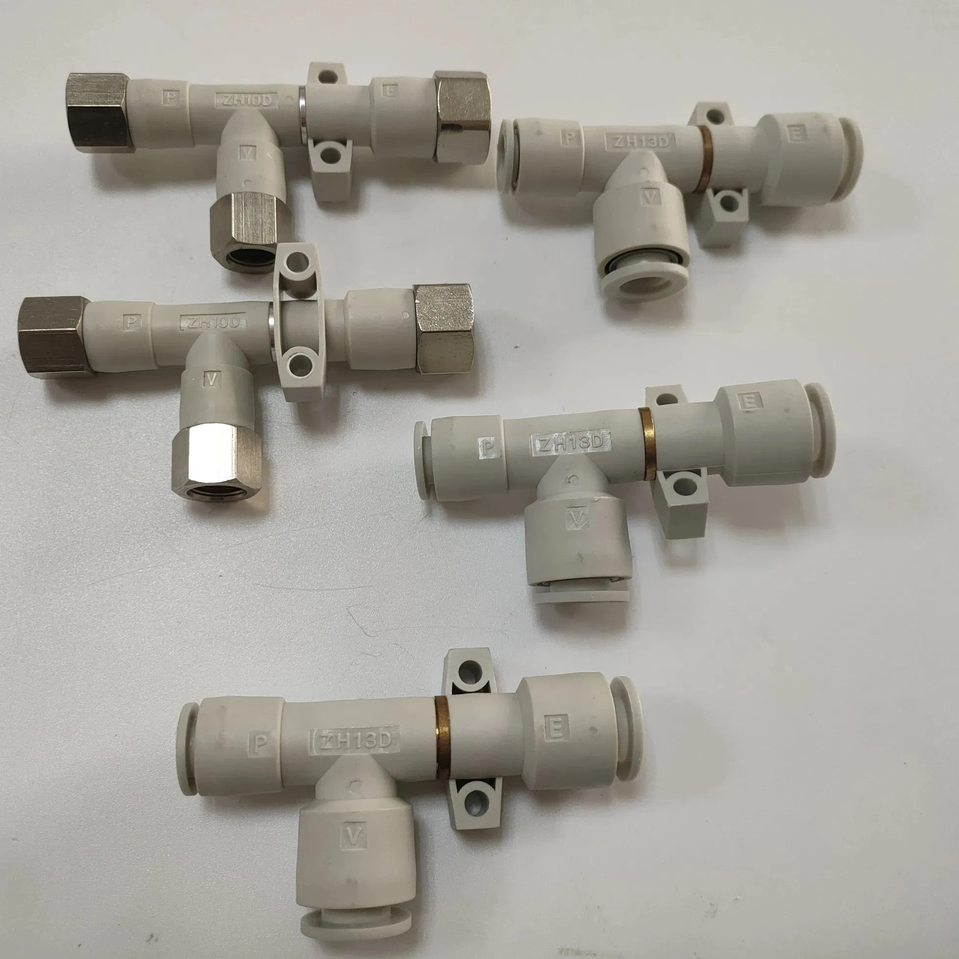 ZH07DS Body Ported Type One-Touch Pneumatic Vacuum Ejector 6mm OD
ZH07DS Body Ported Type One-Touch Pneumatic Vacuum Ejector 6mm OD