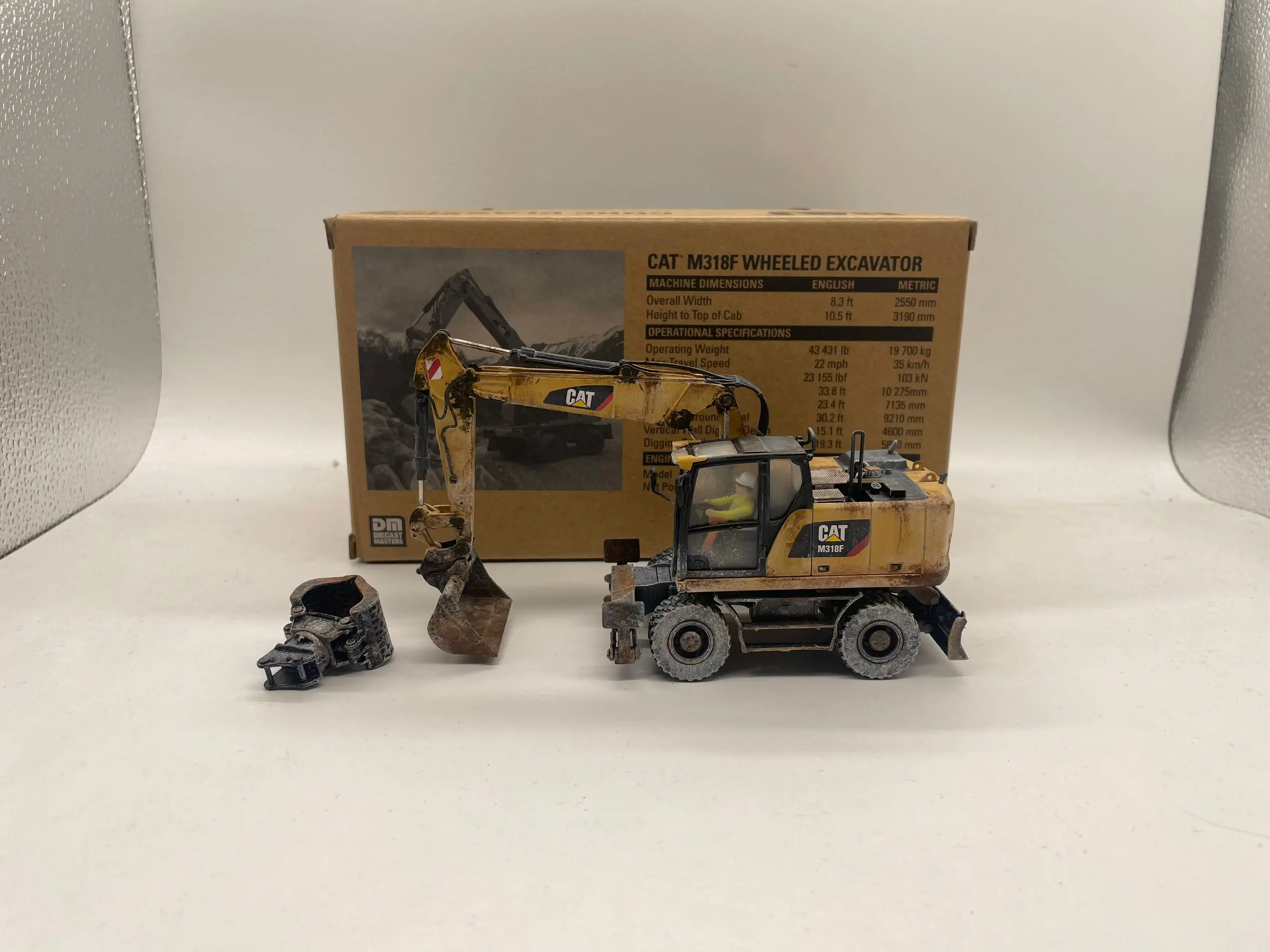 M318F Wheeled Excavator Muddy Version 1:50 Scale Gift Collectible DieCast Model DM 85508C
M318F Wheeled Excavator Muddy Version 1:50 Scale Gift Collectible DieCast Model DM 85508C