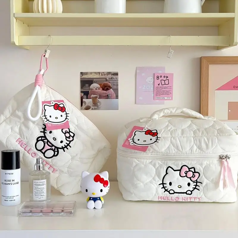 Sanrio Cute Hello Kitty Kawaii Makeup Bag High Beauty Girl Heart Cartoon Handheld Travel Storage Bag Toilet Bag Toys for Kids
Sanrio Cute Hello Kitty Kawaii Makeup Bag High Beauty Girl Heart Cartoon Handheld Travel Storage Bag Toilet Bag Toys for Kids