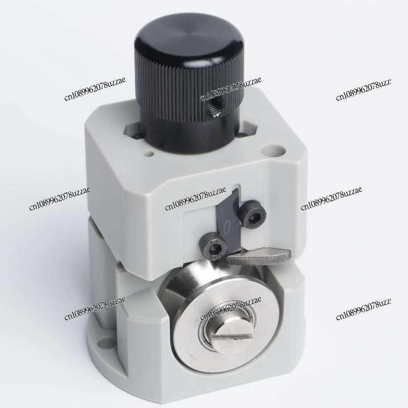 Aluminum Alloy Manual Wire Stripping Machine, Household Small Hand Wire Stripping Machine, Special for Waste Wires and Cables
Aluminum Alloy Manual Wire Stripping Machine, Household Small Hand Wire Stripping Machine, Special for Waste Wires and Cables