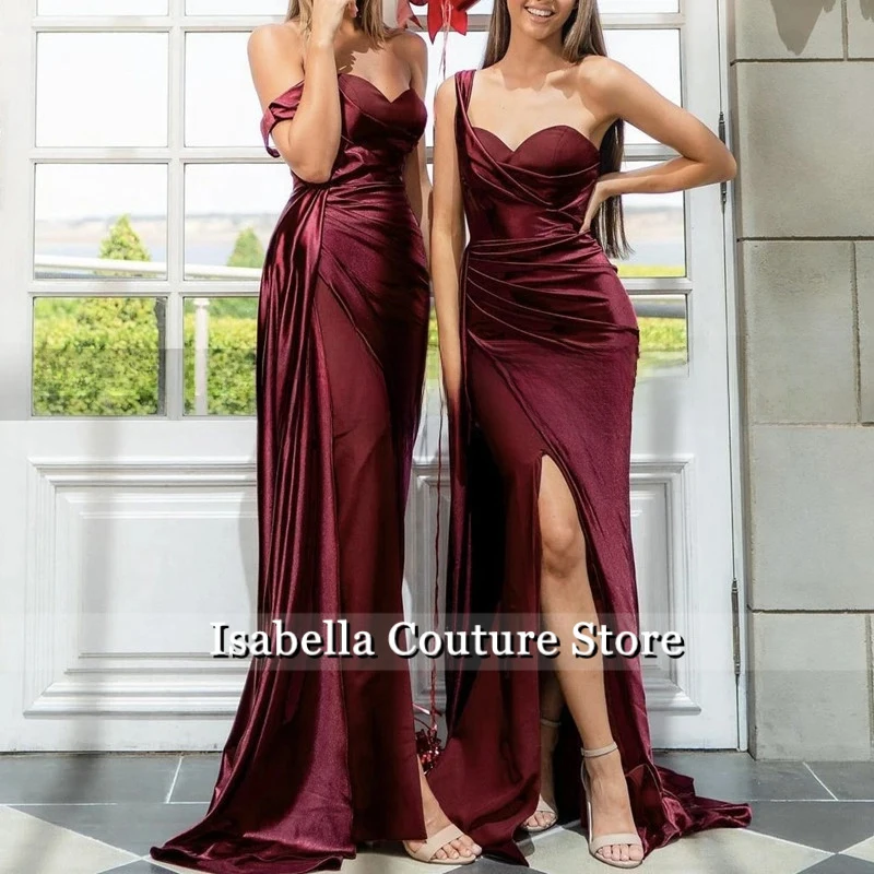 Customized Pleat Mermaid Long Bridesmaid Dresses Side Split Waistline Cap One Shoulder Long Sheath Wedding Party Dress
Customized Pleat Mermaid Long Bridesmaid Dresses Side Split Waistline Cap One Shoulder Long Sheath Wedding Party Dress