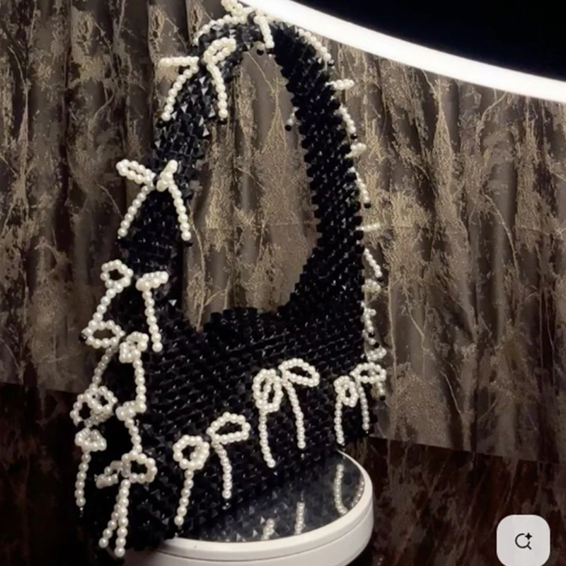 Bow Design Ins Women's Shoulder Bag with High-end Texture Black White Bead Production Handbag Can Be Customized 2025 New Model
Bow Design Ins Women's Shoulder Bag with High-end Texture Black White Bead Production Handbag Can Be Customized 2025 New Model