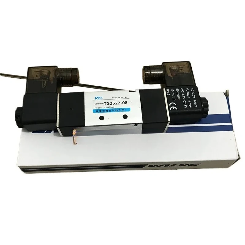 Solenoid directional valve TG2522-08 TG2532-10 TG2542-15 DC24V/AC220V TG 2542-15-DC24V
Solenoid directional valve TG2522-08 TG2532-10 TG2542-15 DC24V/AC220V TG 2542-15-DC24V