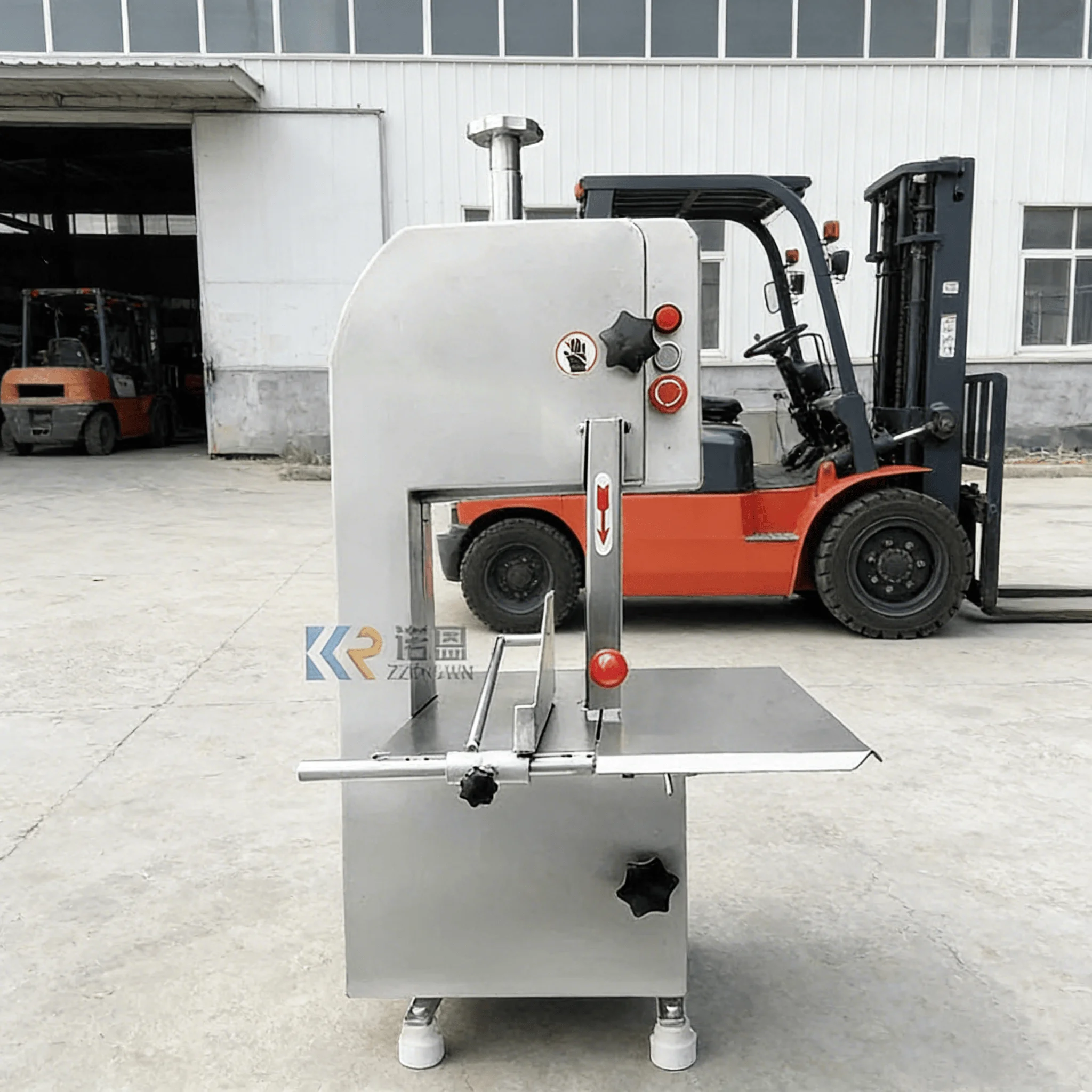 Bone sawing machine Commercial automatic beef and sheep frozen meat pork trotters Multifunctional electric bone
Bone sawing machine Commercial automatic beef and sheep frozen meat pork trotters Multifunctional electric bone