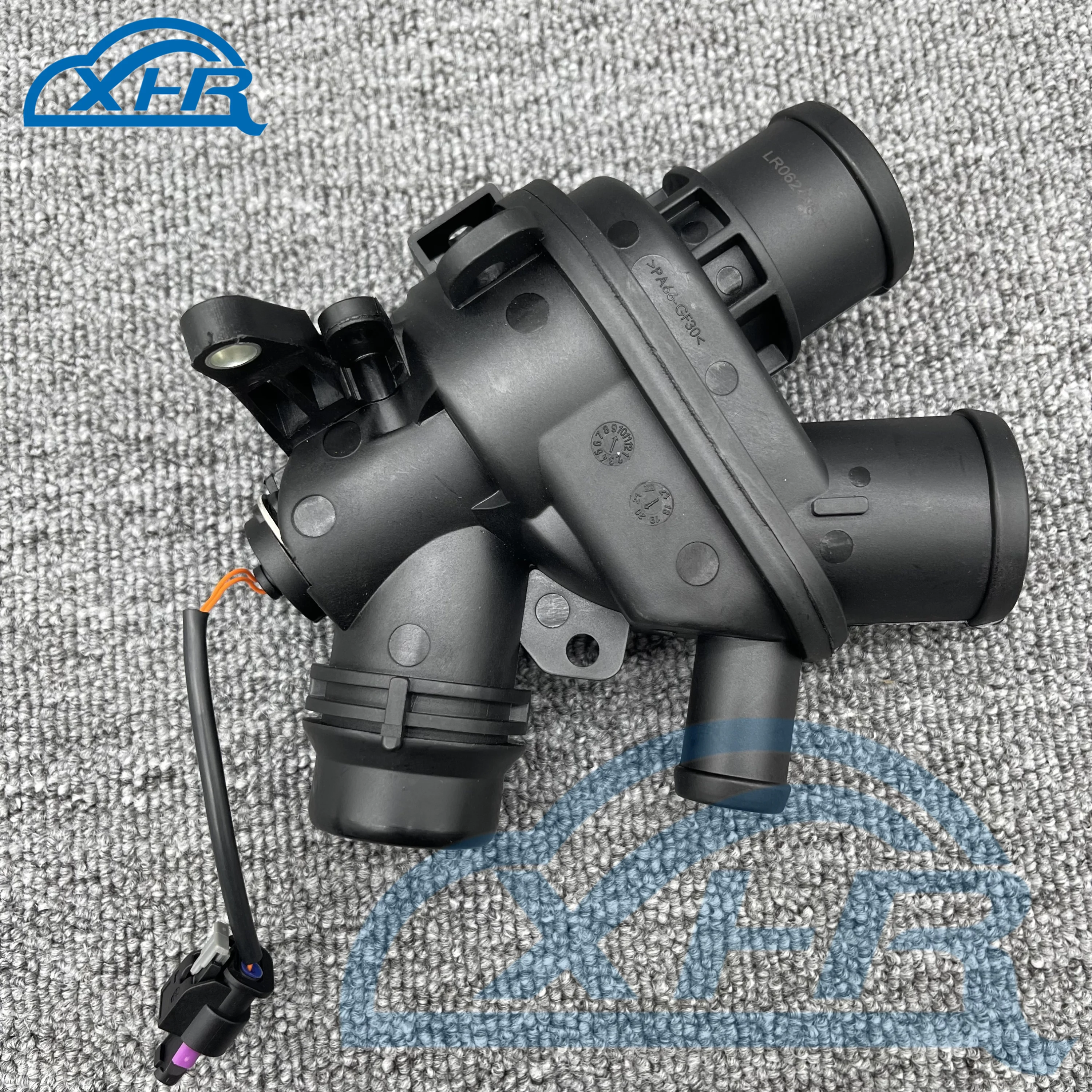3.0 V6 Petrol Coolant Thermostat Housing w/ Sensor for Range Rover 13- RR Sport 14- New Discovery Velar LR062498 107288 LR117568
3.0 V6 Petrol Coolant Thermostat Housing w/ Sensor for Range Rover 13- RR Sport 14- New Discovery Velar LR062498 107288 LR117568