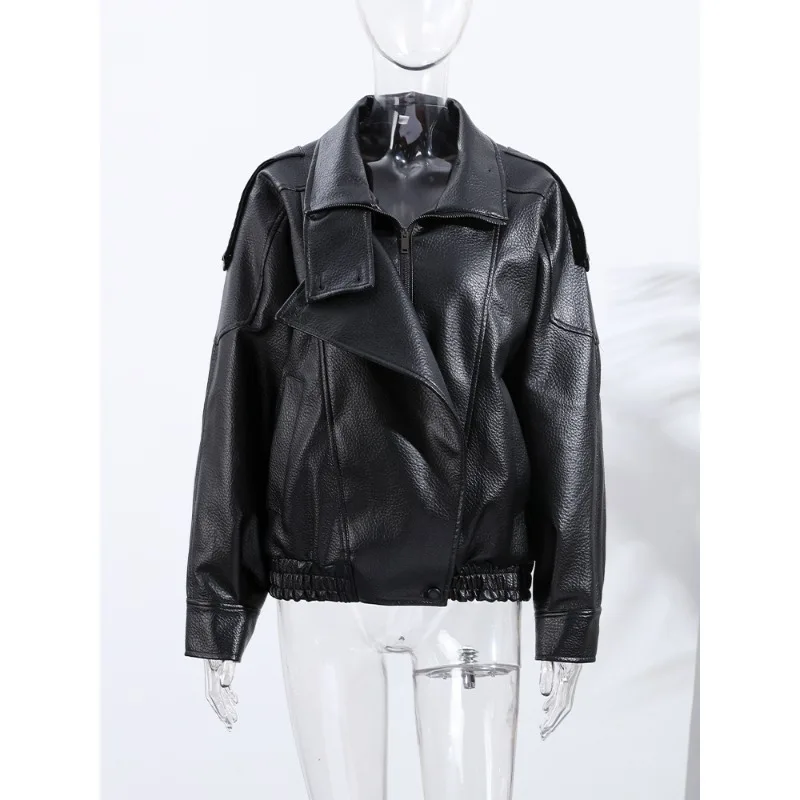 2025 Autumn Winter Stand Collar Women's Leather Jacket Loose Long Sleeve Zipper Pockets Chic Leisure Solid Lady Outerwear
2025 Autumn Winter Stand Collar Women's Leather Jacket Loose Long Sleeve Zipper Pockets Chic Leisure Solid Lady Outerwear