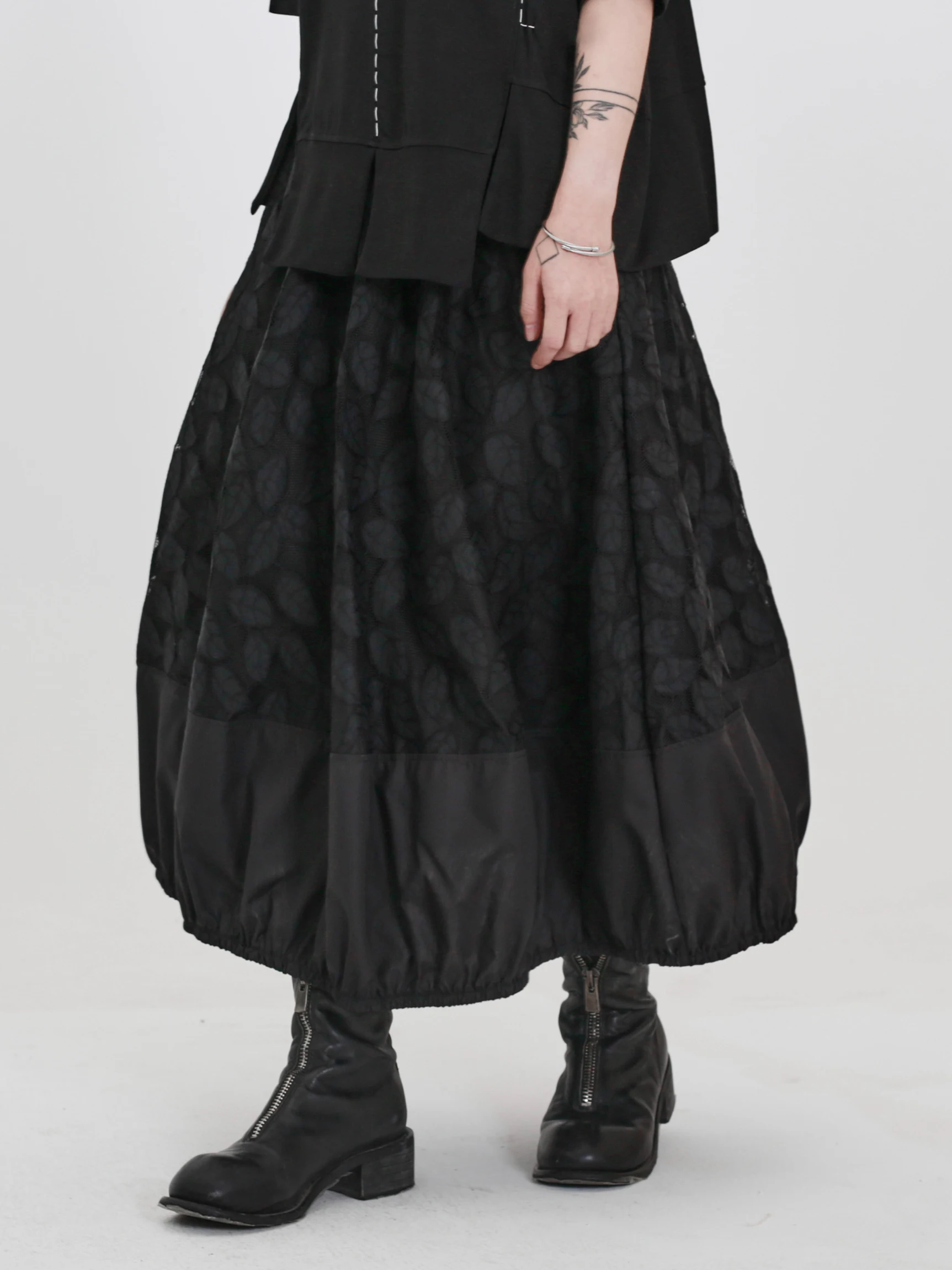 Dark Style Heavy Work Floral Patchwork A-Line Skirt Elastic Waist Women's Skirt New Arrival City Walk Casual Fashion
Dark Style Heavy Work Floral Patchwork A-Line Skirt Elastic Waist Women's Skirt New Arrival City Walk Casual Fashion