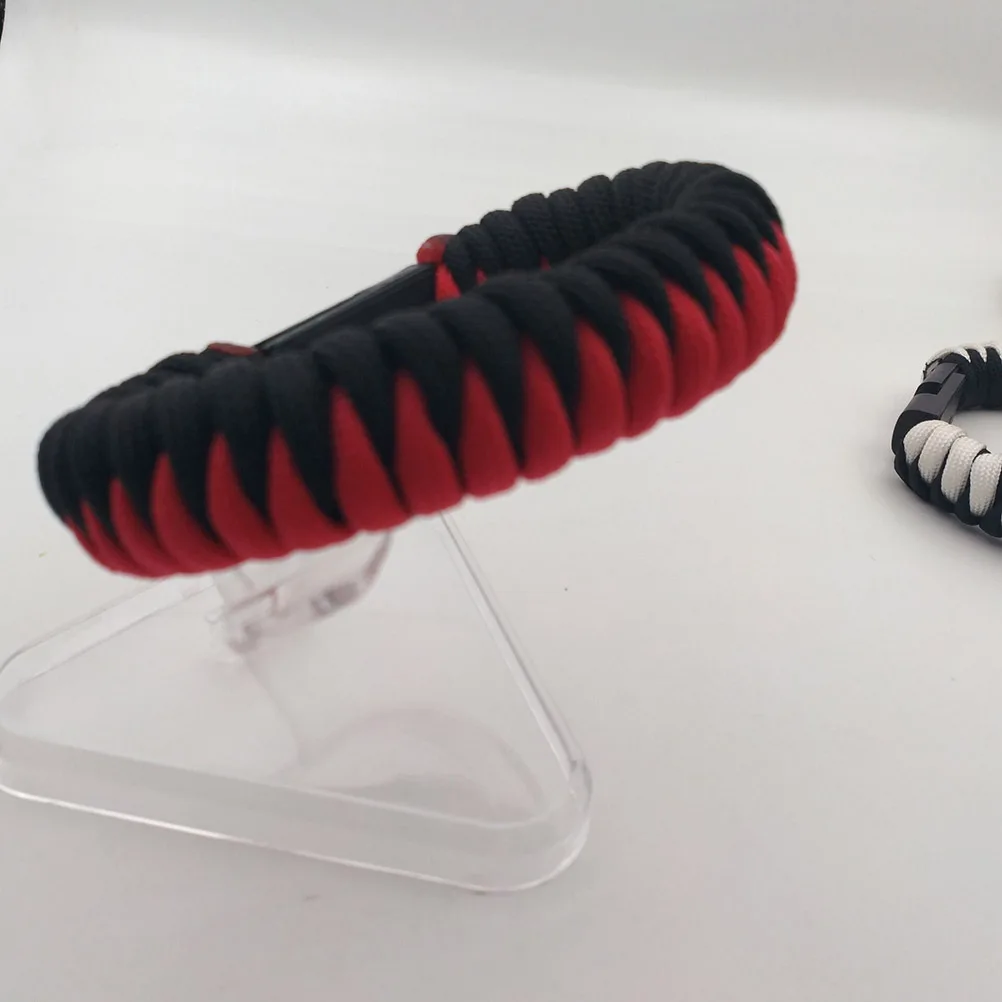 22CM Creative Umbrella Rope USB Type C Data Cable Braided Bracelet Wristband Style Charging Cable (Black and Red)
22CM Creative Umbrella Rope USB Type C Data Cable Braided Bracelet Wristband Style Charging Cable (Black and Red)