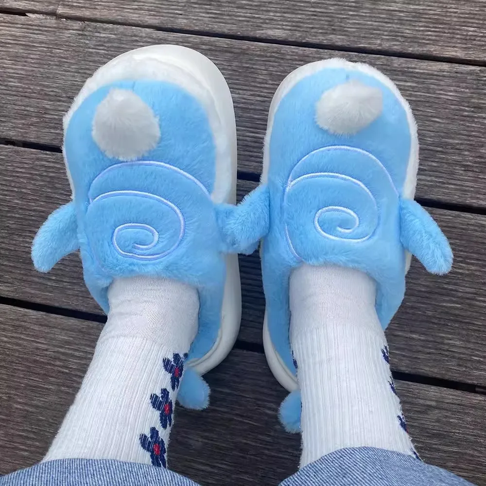 Halloween Genshin Tartaglia Role-playing Couple Slippers Cute Sky Whale Plush Slippers Thick Bottom Home Warm Stage Role-playing
Halloween Genshin Tartaglia Role-playing Couple Slippers Cute Sky Whale Plush Slippers Thick Bottom Home Warm Stage Role-playing