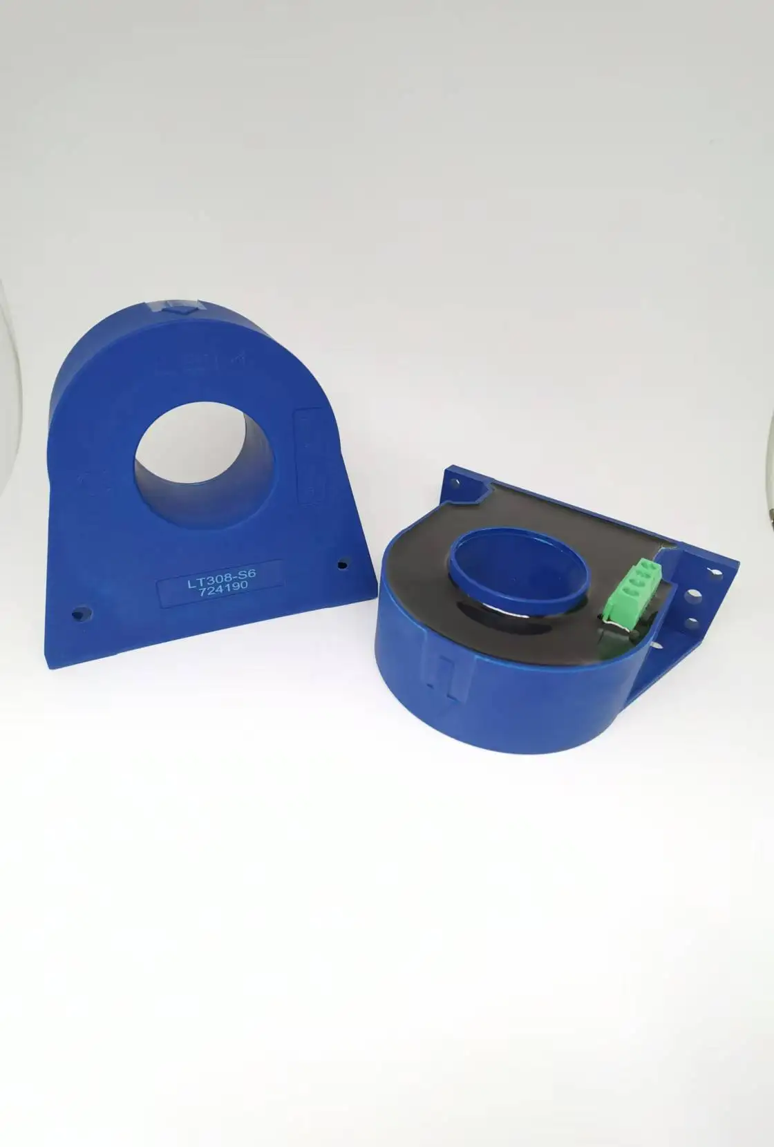 LEM LT308-S7/SP8 Hall Effect Current Sensor 308A AC DC Pulse Measurement Closed Loop Fast Shipping
LEM LT308-S7/SP8 Hall Effect Current Sensor 308A AC DC Pulse Measurement Closed Loop Fast Shipping
