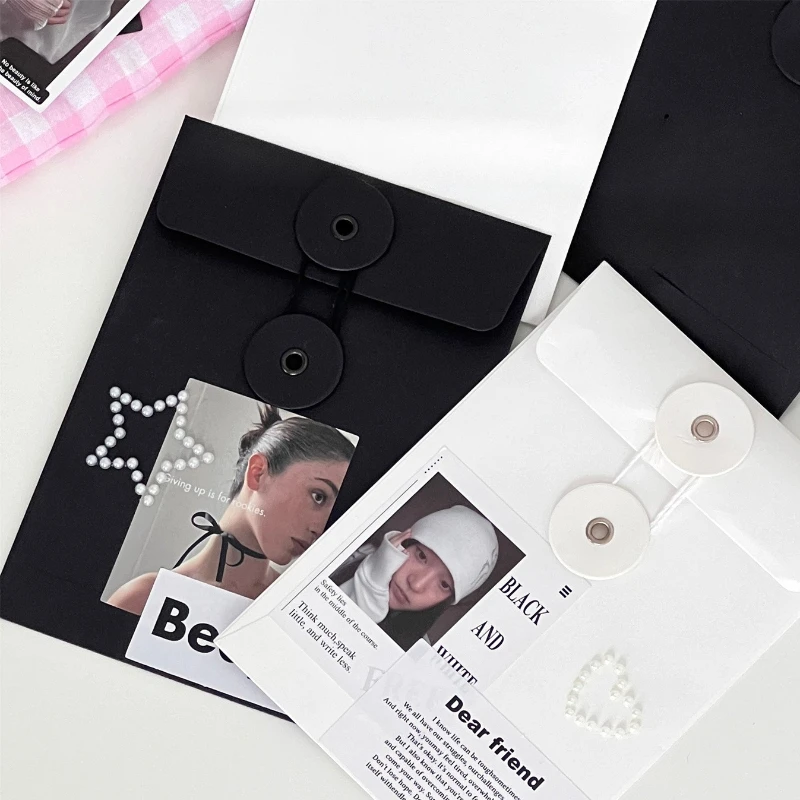 5pcs/set Kraft Paper Envelopes with Twine Gift Wrapping for Kpop Photo Cards Stickers Card Protector Mailing Bags Black White
5pcs/set Kraft Paper Envelopes with Twine Gift Wrapping for Kpop Photo Cards Stickers Card Protector Mailing Bags Black White