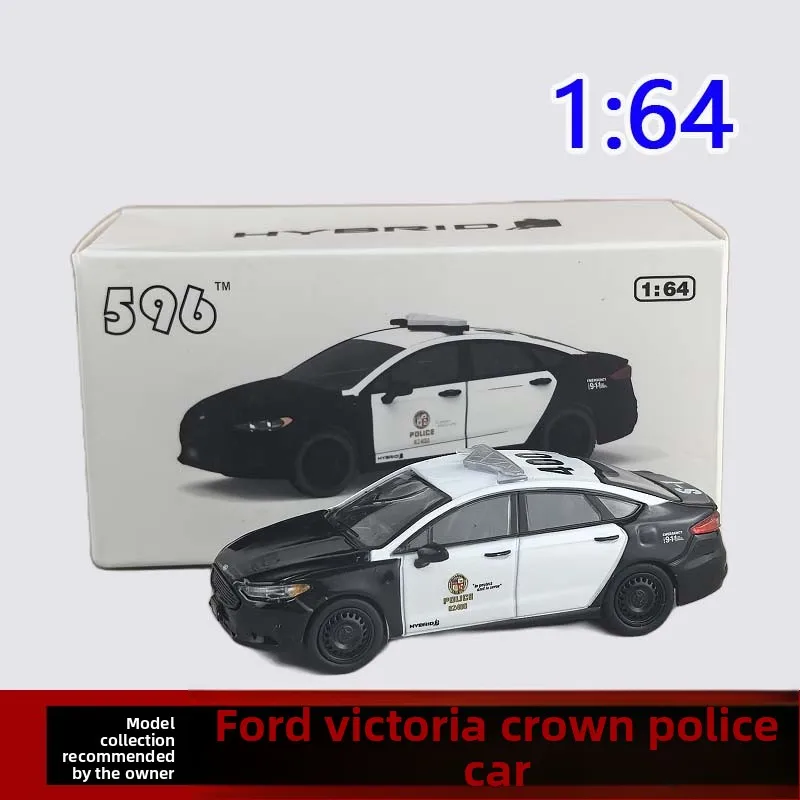 Литой под давлением масштаб 1:64 Ford Mondeo, полицейский реактивник, нарисованная в ЛАК, модель автомобиля, Коллекционная игрушка, подарок, сувенир, украшение для дисплея
Литой под давлением масштаб 1:64 Ford Mondeo, полицейский реактивник, нарисованная в ЛАК, модель автомобиля, Коллекционная игрушка, подарок, сувенир, украшение для дисплея