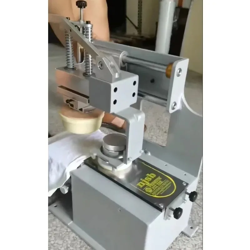 Single Color Manual Pad Printing Machine for Label Card Gravure Plate Construction New Condition Hot Selling Widely Used
Single Color Manual Pad Printing Machine for Label Card Gravure Plate Construction New Condition Hot Selling Widely Used
