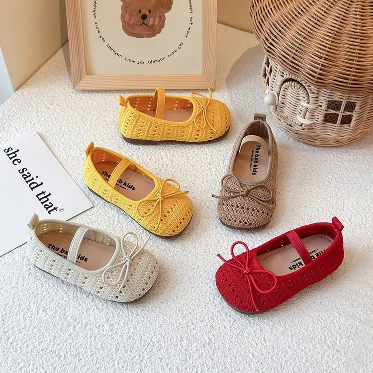 Children Summer Girls Low Heel Princess Shoes Lightweight Anti-slippery Girl's Sandals Perform Dance Ballet Shoes
Children Summer Girls Low Heel Princess Shoes Lightweight Anti-slippery Girl's Sandals Perform Dance Ballet Shoes