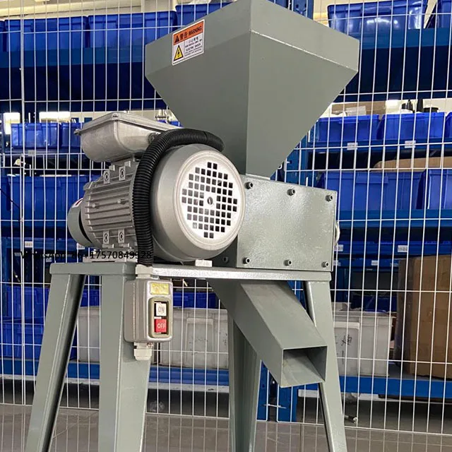 100kg/h Stainless Steel Malt Miller for Home Brewing Beer
100kg/h Stainless Steel Malt Miller for Home Brewing Beer