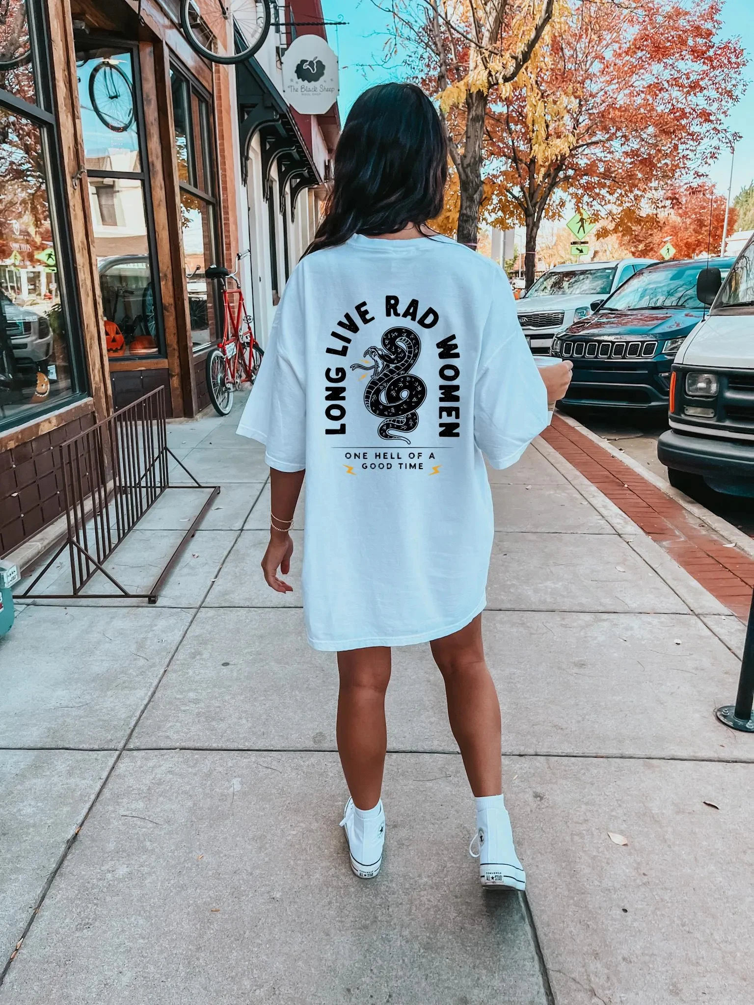 Long Live Rad Women Tee Trendy Aesthetic Boho Comfort Colors Tee Feminist Girl Power Shirt Women Graphic Tops 
Long Live Rad Women Tee Trendy Aesthetic Boho Comfort Colors Tee Feminist Girl Power Shirt Women Graphic Tops