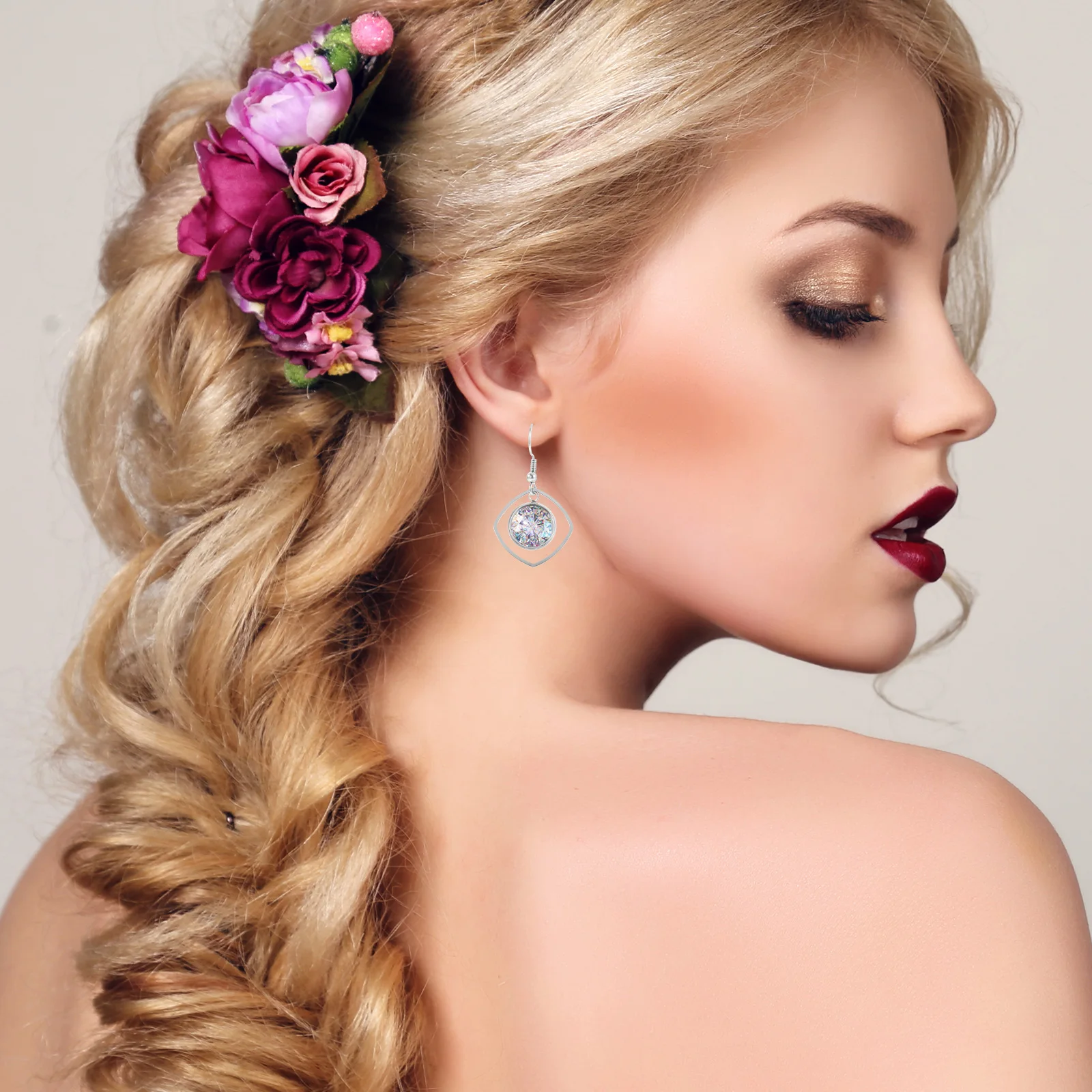 20 Pcs Stainless Steel Ear Hook Jewellery Making Supplies Earring Hardware for Jewelry Bezels Earrings Findings
20 Pcs Stainless Steel Ear Hook Jewellery Making Supplies Earring Hardware for Jewelry Bezels Earrings Findings