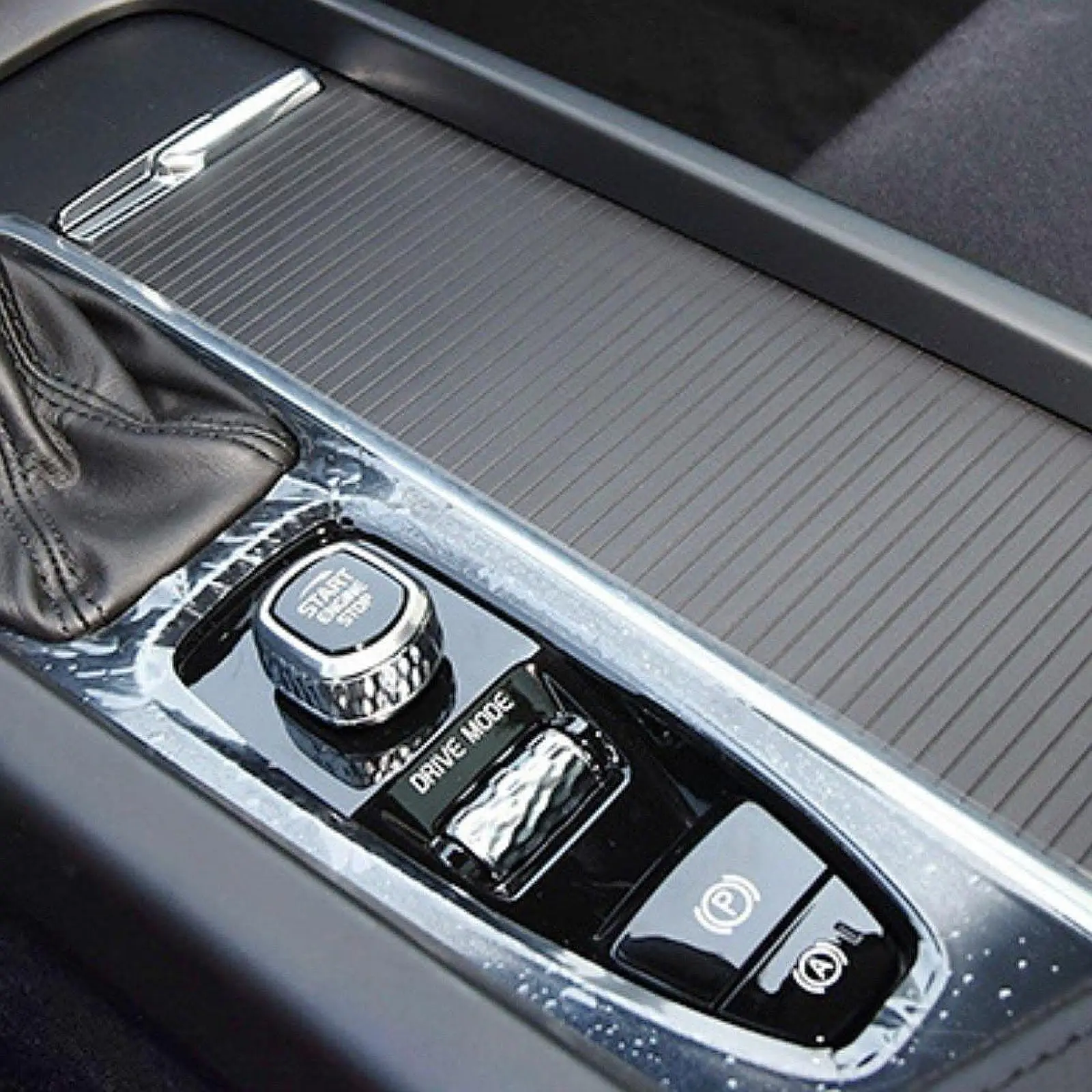 Console Roller Blind Cover Cup Holder Sliding Cover for Volvo XC60
Console Roller Blind Cover Cup Holder Sliding Cover for Volvo XC60