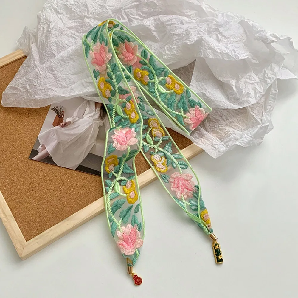 Fashion Sweet Embroidered Lace Scarf Ribbon Stripe Scarf Headband Printed Dressing Decoration Narrow Long Scarves Multifunction
Fashion Sweet Embroidered Lace Scarf Ribbon Stripe Scarf Headband Printed Dressing Decoration Narrow Long Scarves Multifunction