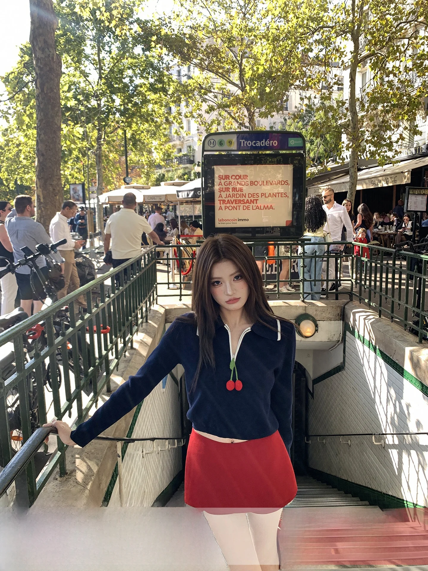 Синий вязаный свитер ручной работы на молнии с вишней, женский ранний осенний свободный утягивающий возрастной топ, повседневный хлопковый свитер
Синий вязаный свитер ручной работы на молнии с вишней, женский ранний осенний свободный утягивающий возрастной топ, повседневный хлопковый свитер