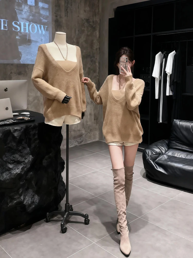 2025 Winter Fashion plus Size Knitted Set Vest Short Sleeve V-Neck High Waist Shorts Three-Piece Set for plus Size Women
2025 Winter Fashion plus Size Knitted Set Vest Short Sleeve V-Neck High Waist Shorts Three-Piece Set for plus Size Women