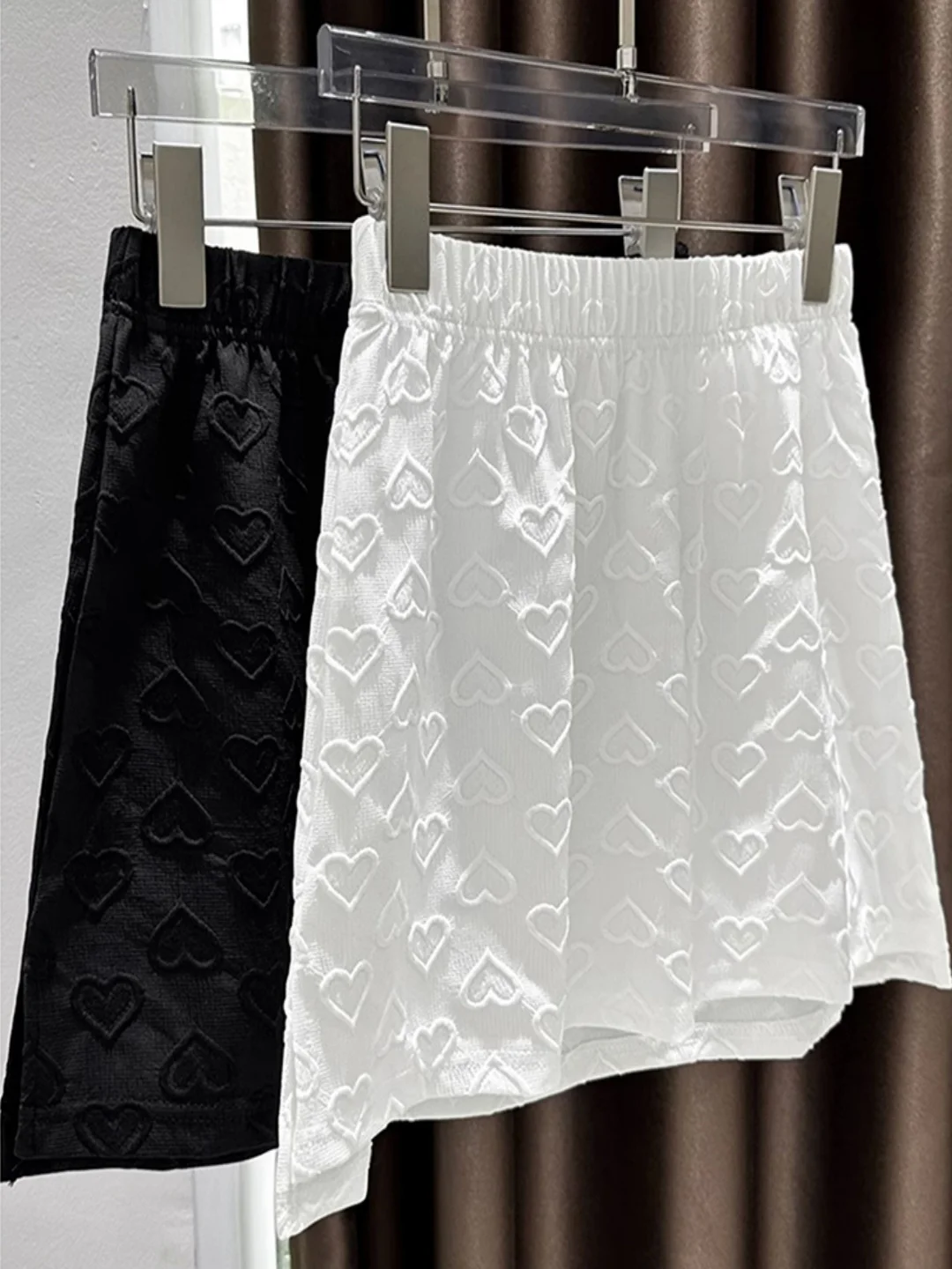 High Waist A-Line Skirt with Floral Embroidery Heart Pattern plus Size Conceals Hip Elastic Waist Boting Skirt
High Waist A-Line Skirt with Floral Embroidery Heart Pattern plus Size Conceals Hip Elastic Waist Boting Skirt