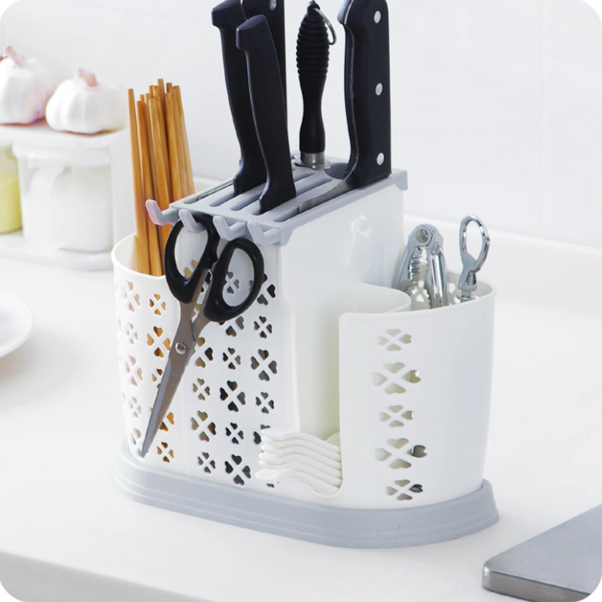 Drain Chopsticks Cutlery Storage Organizer Drain Rack Spoon Fork Knife Tool Container
Drain Chopsticks Cutlery Storage Organizer Drain Rack Spoon Fork Knife Tool Container
