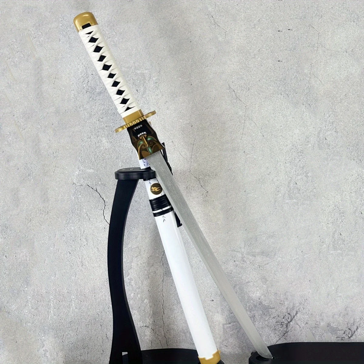 31inch Onimaru Kunitsuna Katana Original Samurai Sabre Real Size Katana Valorant Sword Anime Cosplay Prop Ninja Knife Toy Gift
31inch Onimaru Kunitsuna Katana Original Samurai Sabre Real Size Katana Valorant Sword Anime Cosplay Prop Ninja Knife Toy Gift