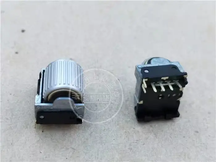 Roller for 6-pin EVQWGD001 with Push Switch
Roller for 6-pin EVQWGD001 with Push Switch
