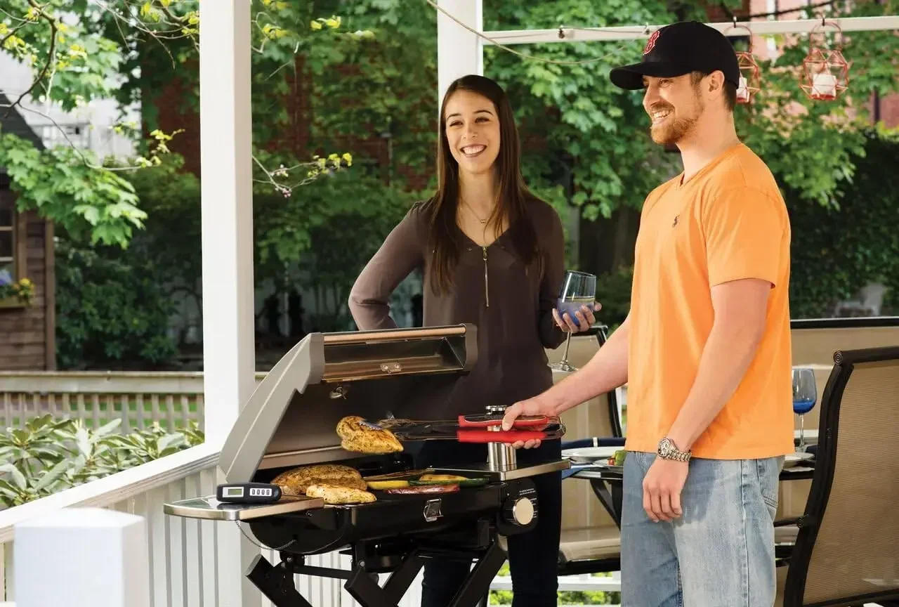 CGG-240 All Foods, 27.3" L x 38" W x 23.5" H, Roll-Away Gas Grill, Stainless Steel
CGG-240 All Foods, 27.3" L x 38" W x 23.5" H, Roll-Away Gas Grill, Stainless Steel