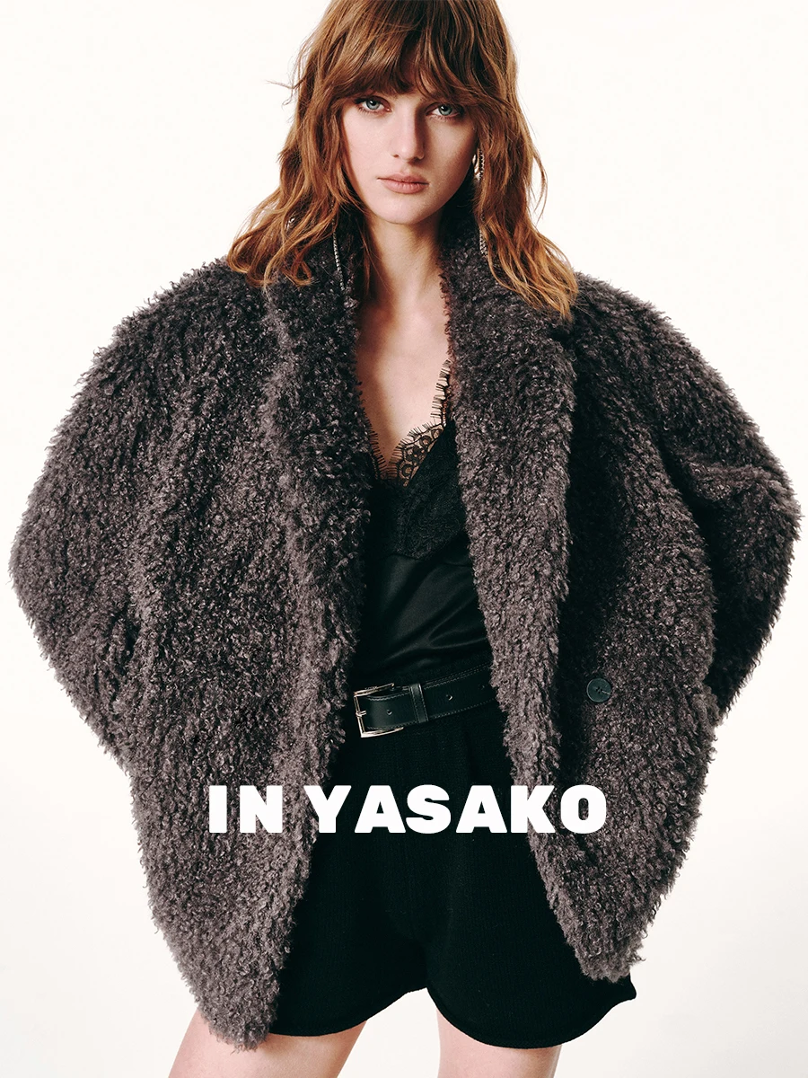 Yasako Warm Teddy Faux Fur Coat Modern Sle Long Sve Collar Mid-Length Double Button Closure Women's Faion Winter Coat
Yasako Warm Teddy Faux Fur Coat Modern Sle Long Sve Collar Mid-Length Double Button Closure Women's Faion Winter Coat