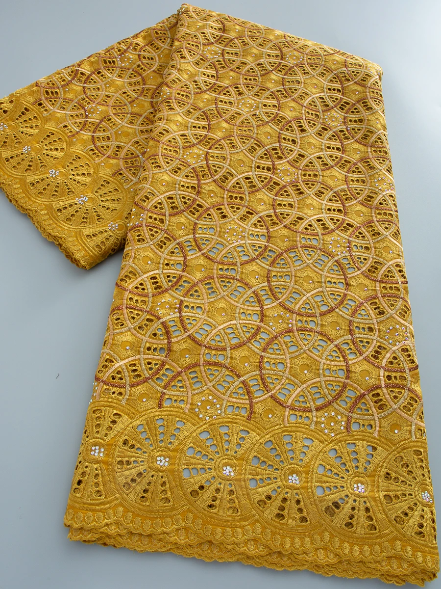 2026 African Cotton Lace Fabric Embroidery Lace Fabric Stones Nigerian Swiss Voile Lace Fabric For Sewing Dress 5 Yards
2026 African Cotton Lace Fabric Embroidery Lace Fabric Stones Nigerian Swiss Voile Lace Fabric For Sewing Dress 5 Yards
