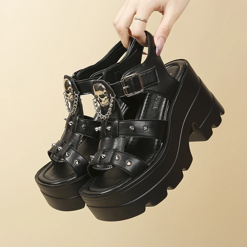 9cm Thick-soled Sandals for Summer New Thick-heeled Height-increasing Shoes Fashion and Versatile Punk Style Black Women's Shoes
9cm Thick-soled Sandals for Summer New Thick-heeled Height-increasing Shoes Fashion and Versatile Punk Style Black Women's Shoes