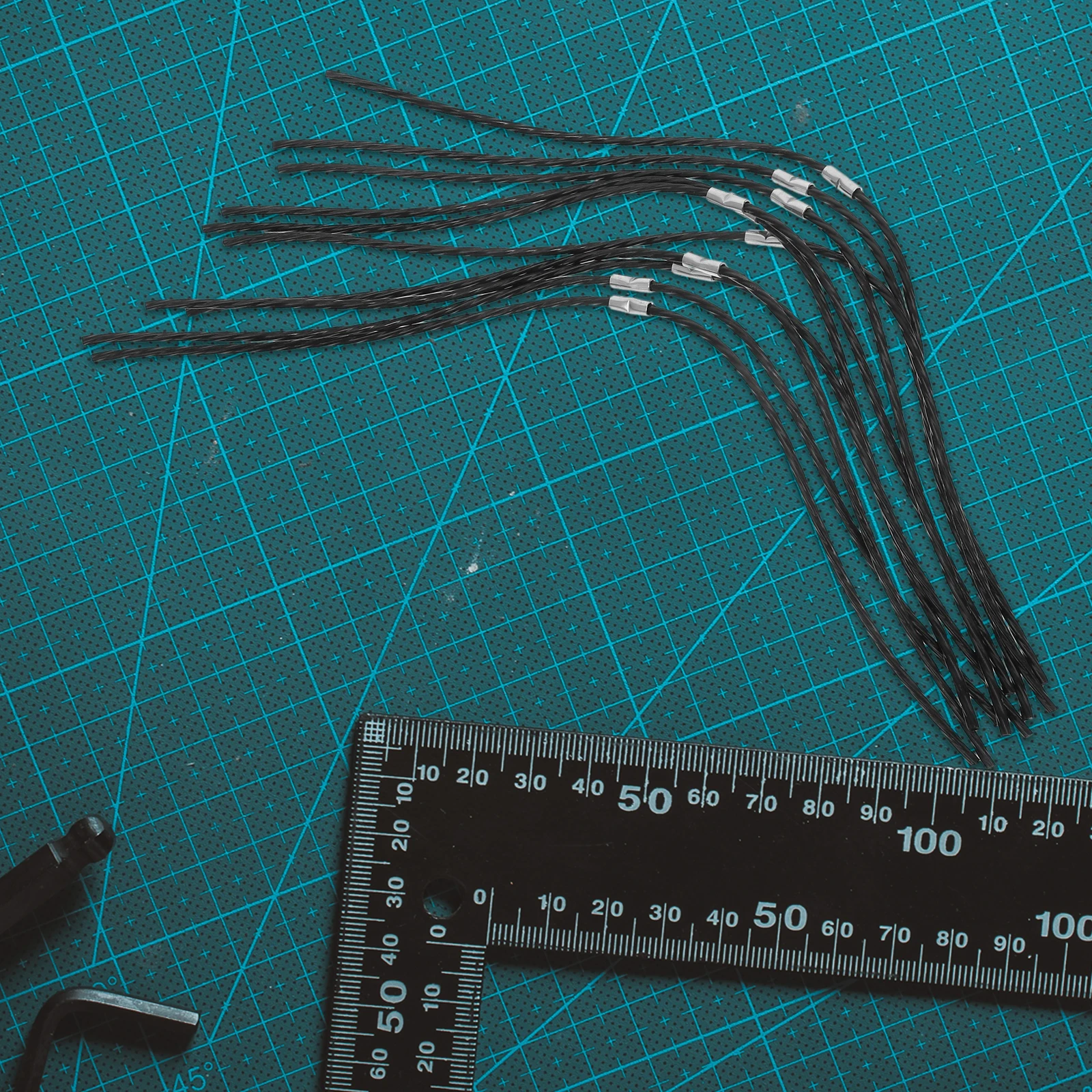 10pcs Nylon Grass Trimmer Lines Durable Replacement String Thick Mower Line Universal Trimmer Lines For Grass Cutter Edge
10pcs Nylon Grass Trimmer Lines Durable Replacement String Thick Mower Line Universal Trimmer Lines For Grass Cutter Edge