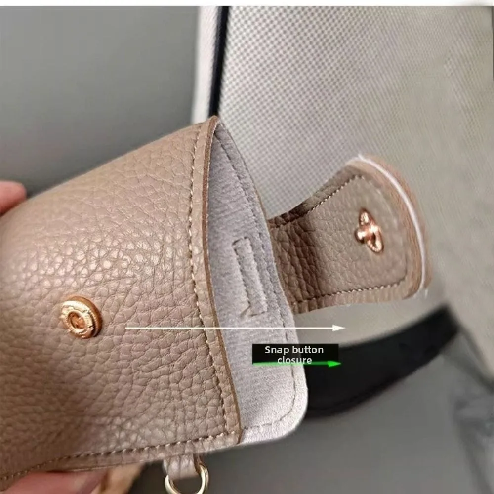 PU Leather Sunglasses Storage Bag Solid Color Durable Sunglasses Pouch with Lanyard Portable Hanging Sunglasses
PU Leather Sunglasses Storage Bag Solid Color Durable Sunglasses Pouch with Lanyard Portable Hanging Sunglasses