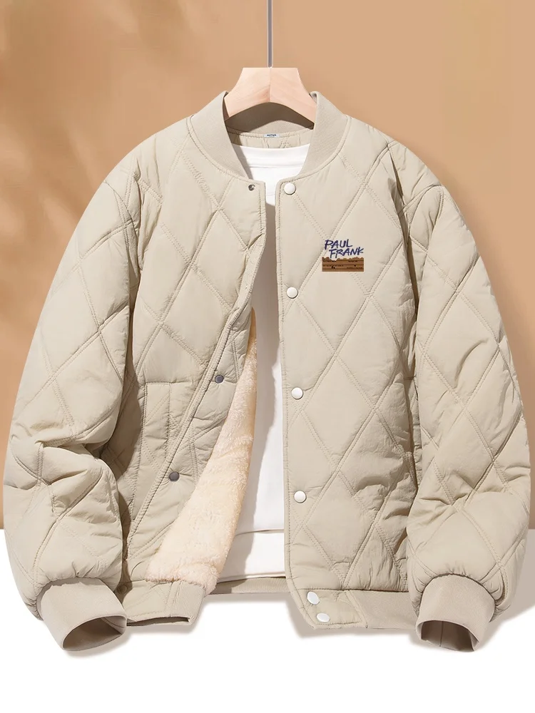 Утепленная флисовая бейсбольная куртка для женщин, теплая верхняя одежда на зиму, приталенный крой, длинный рукав, однотонная, на пуговицах
Утепленная флисовая бейсбольная куртка для женщин, теплая верхняя одежда на зиму, приталенный крой, длинный рукав, однотонная, на пуговицах