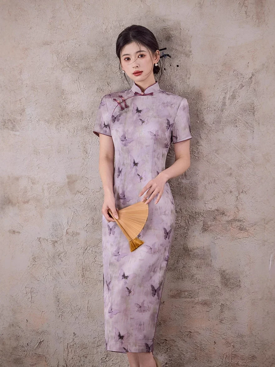 2025 New Purple Young Style Women's Cheongsam Chinese Style Silk Jacquard High End Long Style Qipao Dress
2025 New Purple Young Style Women's Cheongsam Chinese Style Silk Jacquard High End Long Style Qipao Dress