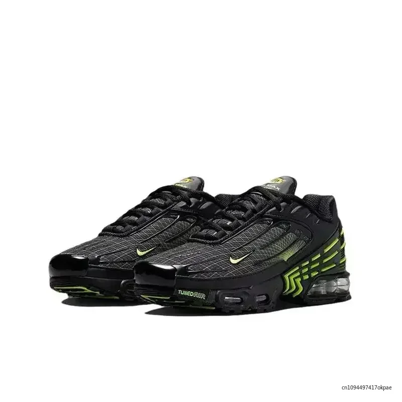 Nike Air Max Plus TN 3, черные, зеленые мужские кроссовки, нескользящие, прочные, на воздушной подушке, дышащие, спортивные кроссовки на открытом воздухе
Nike Air Max Plus TN 3, черные, зеленые мужские кроссовки, нескользящие, прочные, на воздушной подушке, дышащие, спортивные кроссовки на открытом воздухе