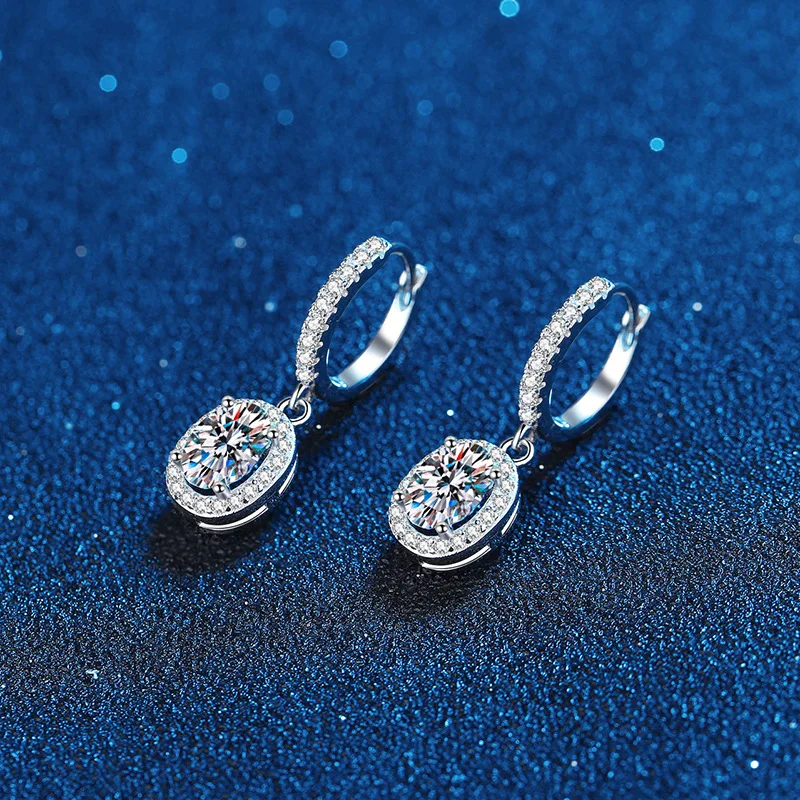 LioraGem Classic Egg-shaped Pendant Earrings for Women, Sparkling One-carat Moissanite Earrings Platinum PT950 Stamp
LioraGem Classic Egg-shaped Pendant Earrings for Women, Sparkling One-carat Moissanite Earrings Platinum PT950 Stamp