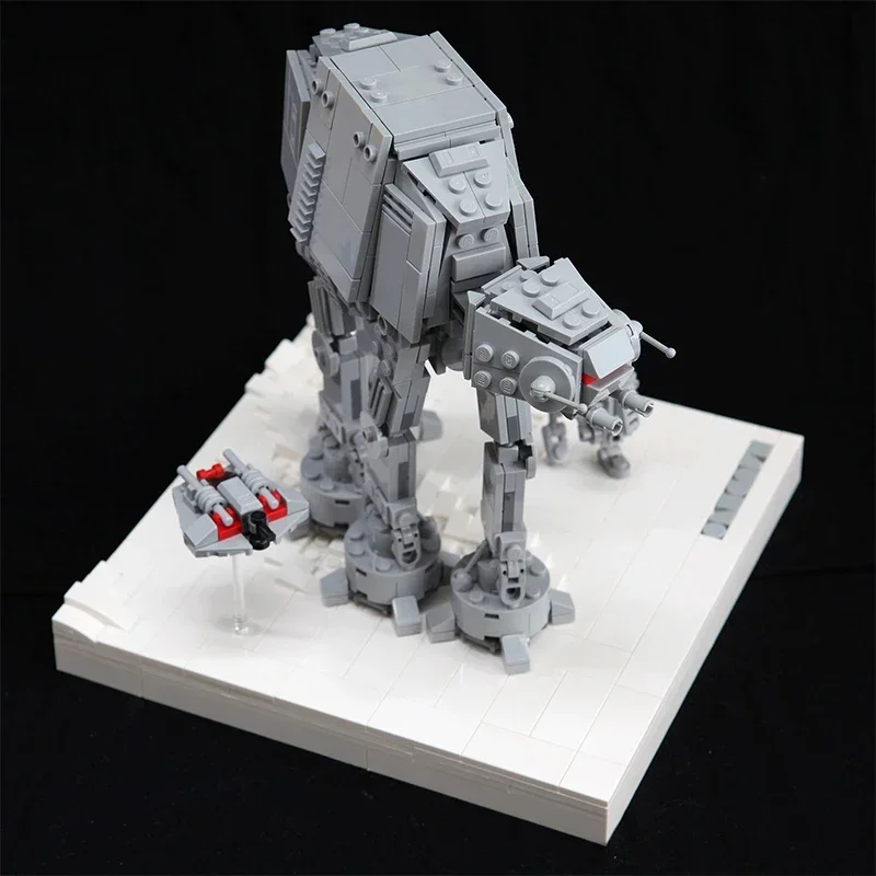 662PCS Moc Space Wars AT-AT Assault On Hoth Model Building Blocks Bricks Creative Assembly Educational Toy Present
662PCS Moc Space Wars AT-AT Assault On Hoth Model Building Blocks Bricks Creative Assembly Educational Toy Present