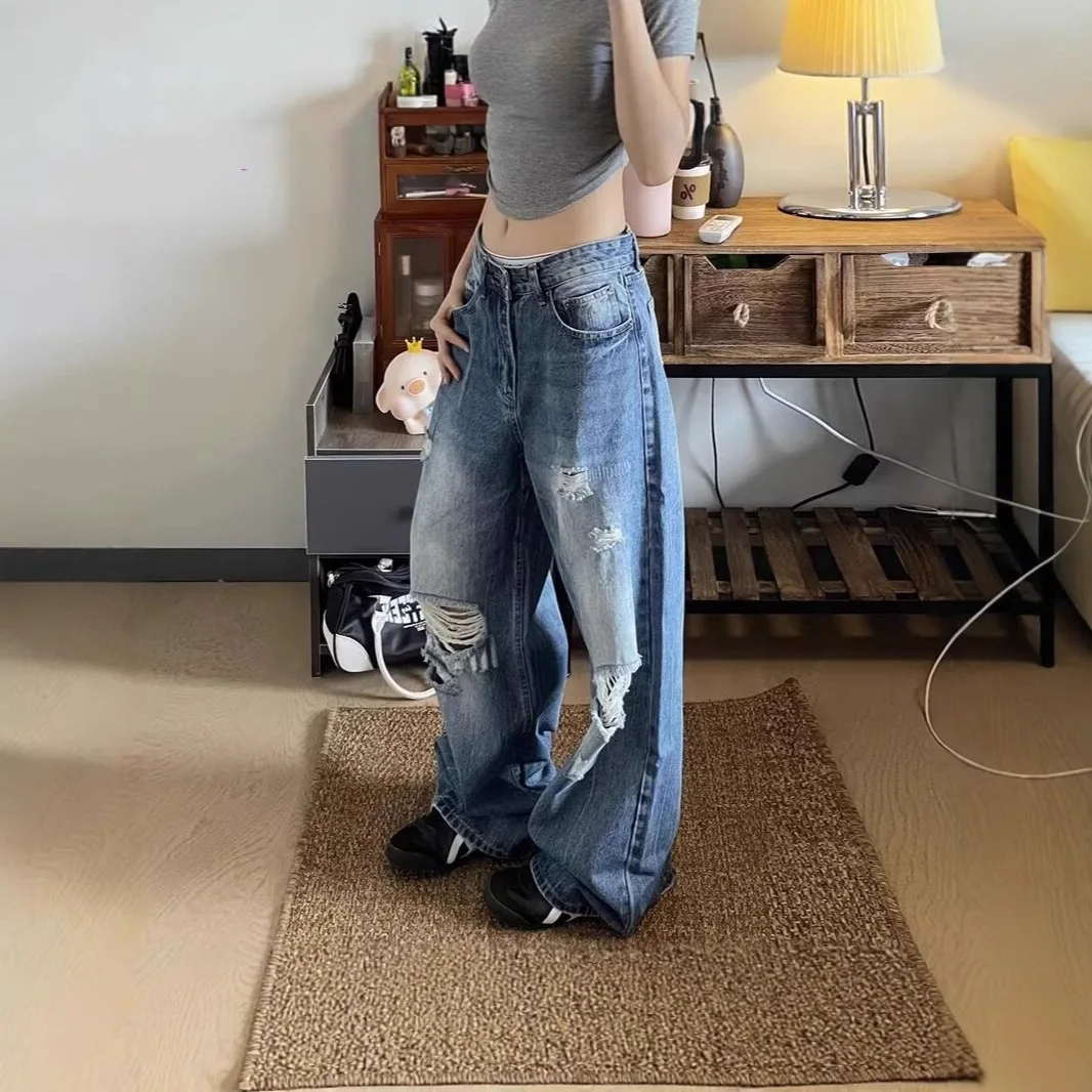 American Style Ripped Jeans For Women High Street Fashion Brand Vintage Destroyed Loose Washed Straight Wide Leg Pants
American Style Ripped Jeans For Women High Street Fashion Brand Vintage Destroyed Loose Washed Straight Wide Leg Pants