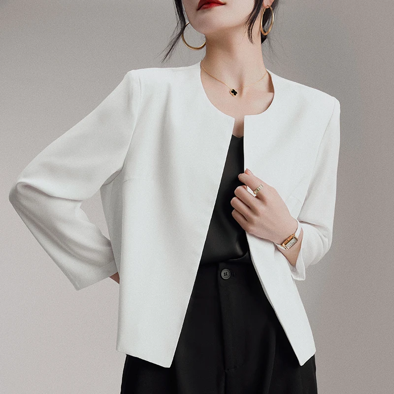 Light Luxury Short Jacket For Women New Spring-Summer Style Round-Neck Blazer Niche Style Simple Cardigan Outerwear
Light Luxury Short Jacket For Women New Spring-Summer Style Round-Neck Blazer Niche Style Simple Cardigan Outerwear