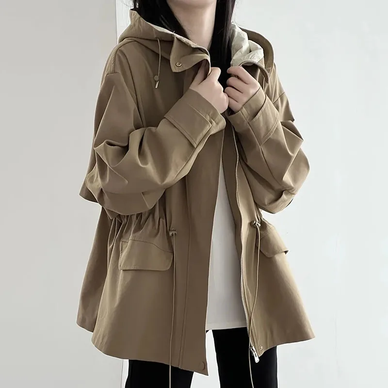 Fashion Spring Autumn 2025New Hooded Jacket Women Fashion Korean Loose Retro Windbreaker Coat Female Casual Outerwear Ladies Top
Fashion Spring Autumn 2025New Hooded Jacket Women Fashion Korean Loose Retro Windbreaker Coat Female Casual Outerwear Ladies Top