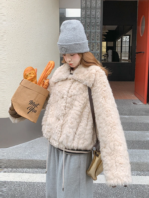 Young Sle Ultra-Thi Lamb Fur Jaet Women's ort Coat Autumn Winter 2025 New Warmth Environmental Protection Fur
Young Sle Ultra-Thi Lamb Fur Jaet Women's ort Coat Autumn Winter 2025 New Warmth Environmental Protection Fur