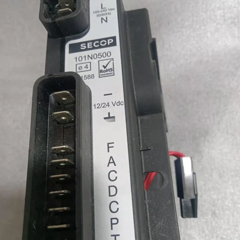 101N0510 101N0500 те же функции, заменяемый, DC 12/24 в Danfoss DC драйвер компрессора переменной частоты SECOP приводная плата/модуль
101N0510 101N0500 те же функции, заменяемый, DC 12/24 в Danfoss DC драйвер компрессора переменной частоты SECOP приводная плата/модуль