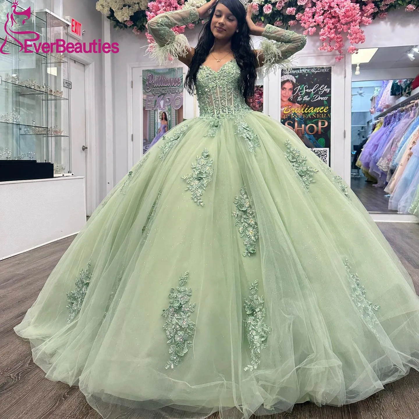 Ball Gown Quinceanera Dresses Tulle Lace Sweet 16 Dress Sweetheart Prom Party Dress Long Sleeves Vestidos De 15 Quinceañera
Ball Gown Quinceanera Dresses Tulle Lace Sweet 16 Dress Sweetheart Prom Party Dress Long Sleeves Vestidos De 15 Quinceañera